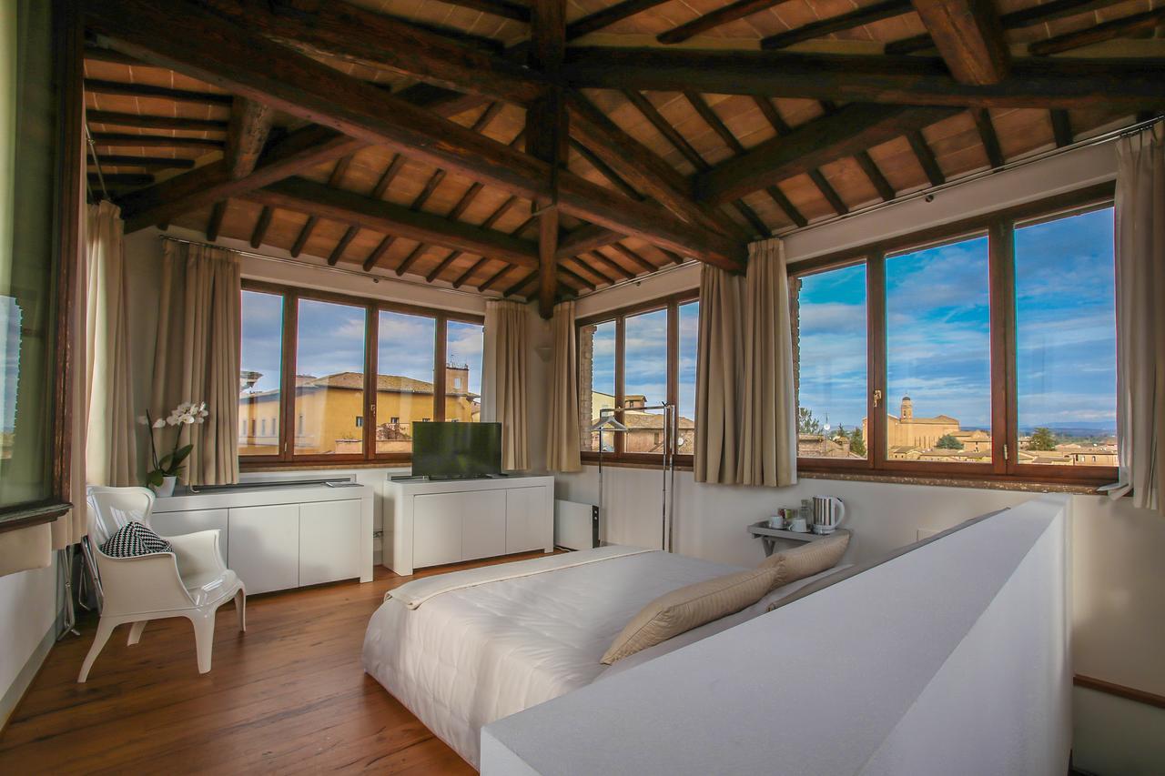 B&B Le Logge Luxury Rooms シエーナ エクステリア 写真